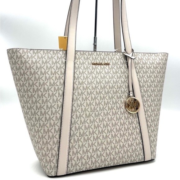Michael Kors Pratt Large Signature Logo Tote Bag & Double Zip Wallet Light Cream - Picture 2 of 11